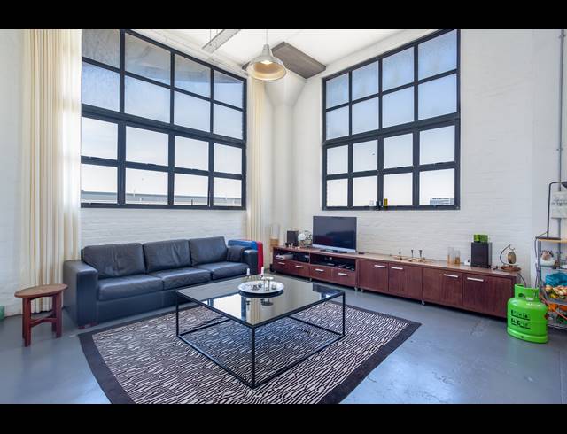 1 BEDROOM APARTMENT FOR SALE IN OBSERVATORY